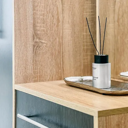 Homevision - Downtown Lamda *